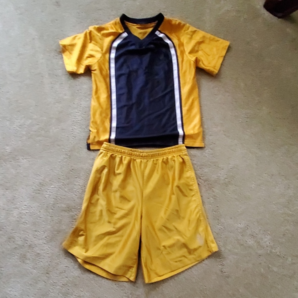 Boys sportsware